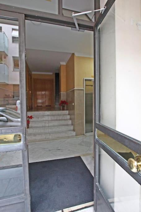 Sevilla Clasica: Amigos Y Familia. Parking Gratis! מראה חיצוני תמונה